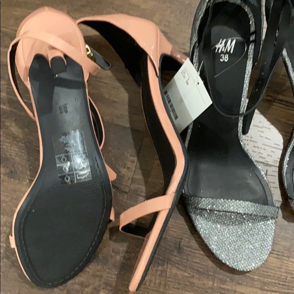 Sandals - Picture 2 of 2